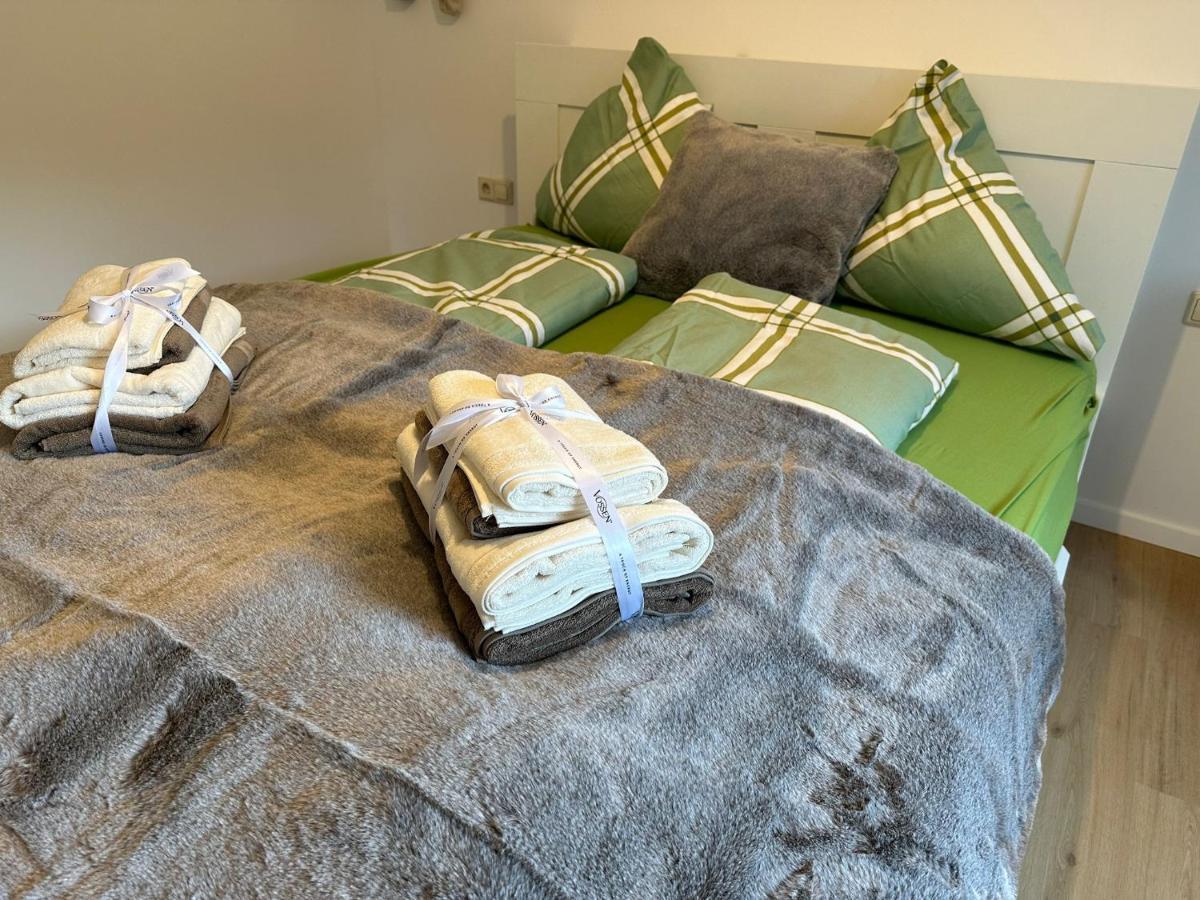Apartament Schwarzwald Maedl Bad Wildbad Zewnętrze zdjęcie