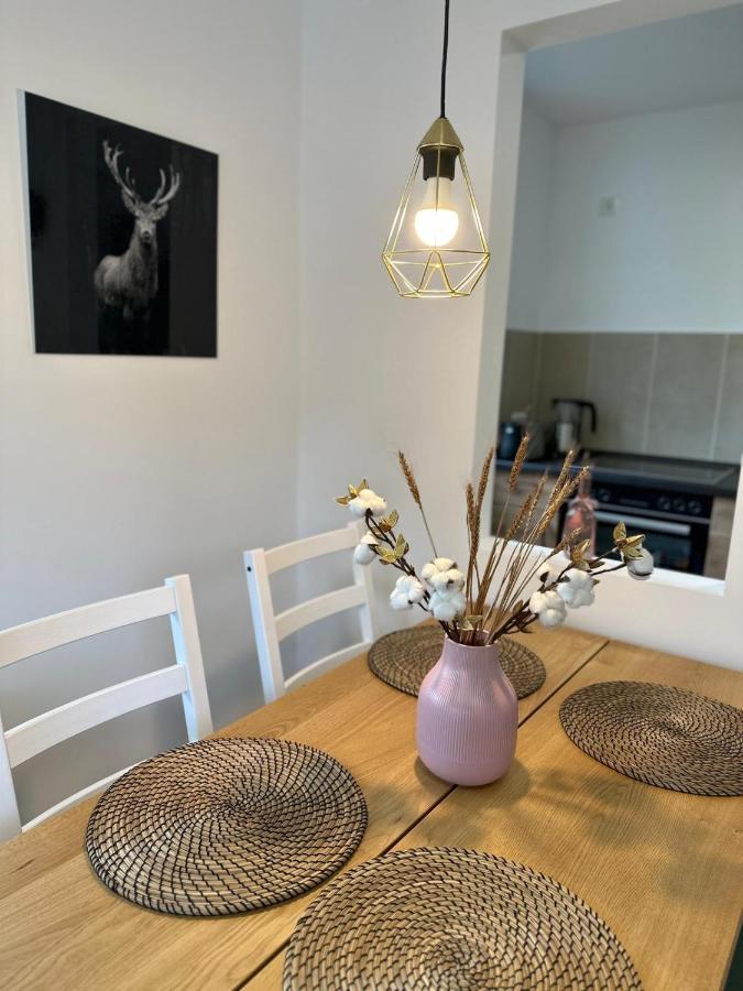 Apartament Schwarzwald Maedl Bad Wildbad Zewnętrze zdjęcie